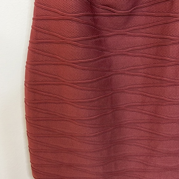 Windsor Deep Pink Bodycon Mini Dress Size Large - Picture 2 of 3